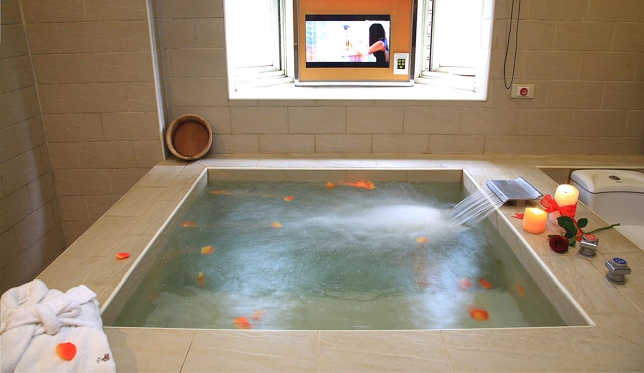 Yufuin Hot Spring Appartamento Wulai Esterno foto