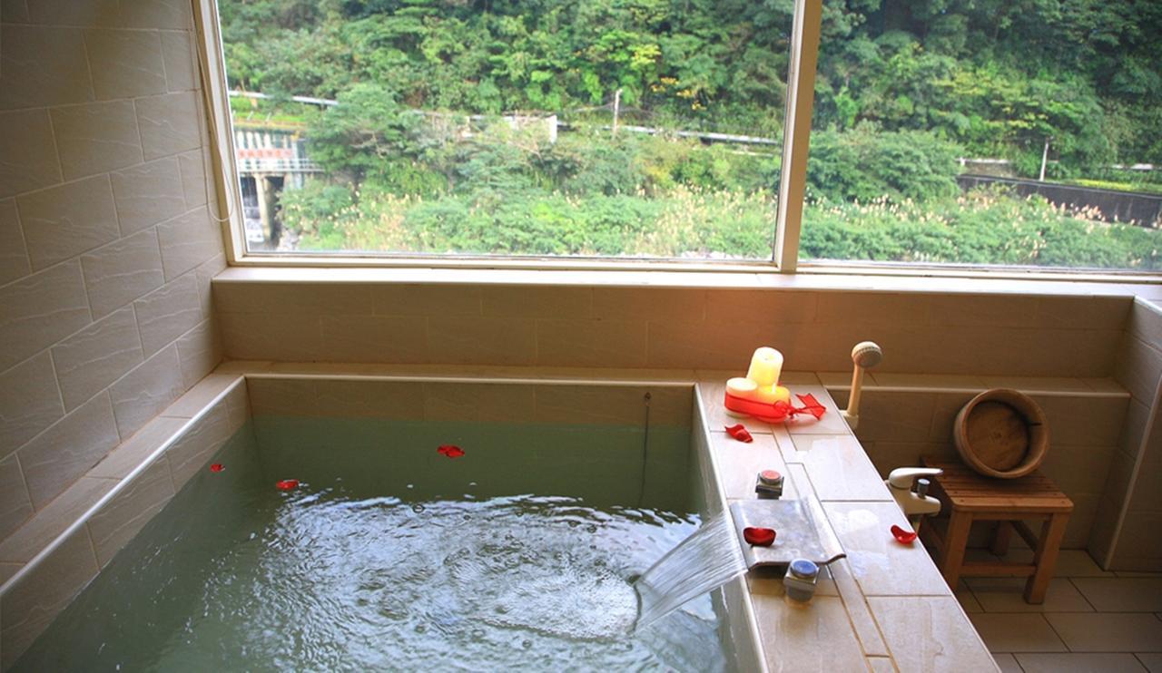 Yufuin Hot Spring Appartamento Wulai Esterno foto